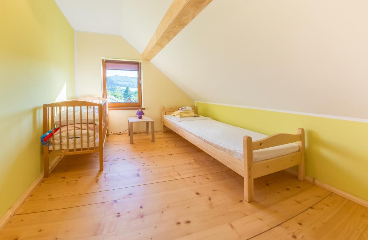 Bobrowka Villa Солина Екстериор снимка