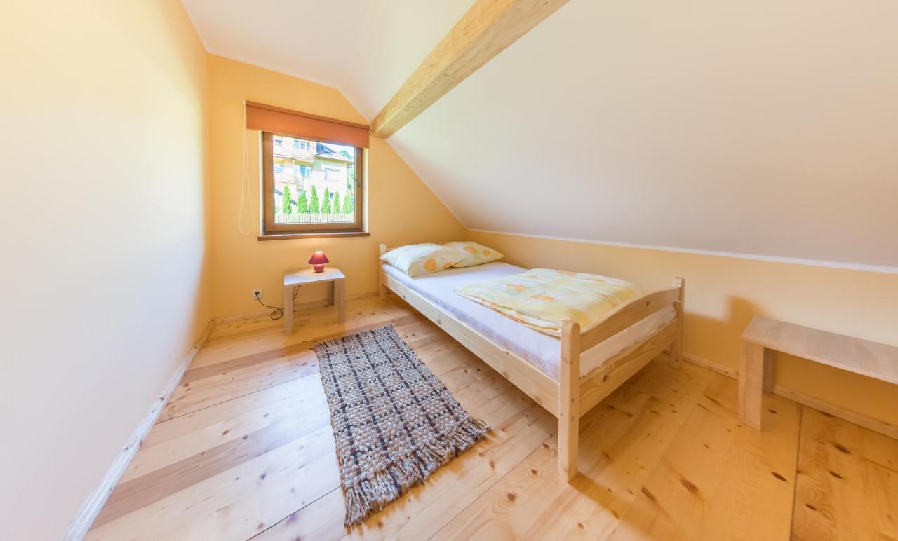 Bobrowka Villa Солина Екстериор снимка