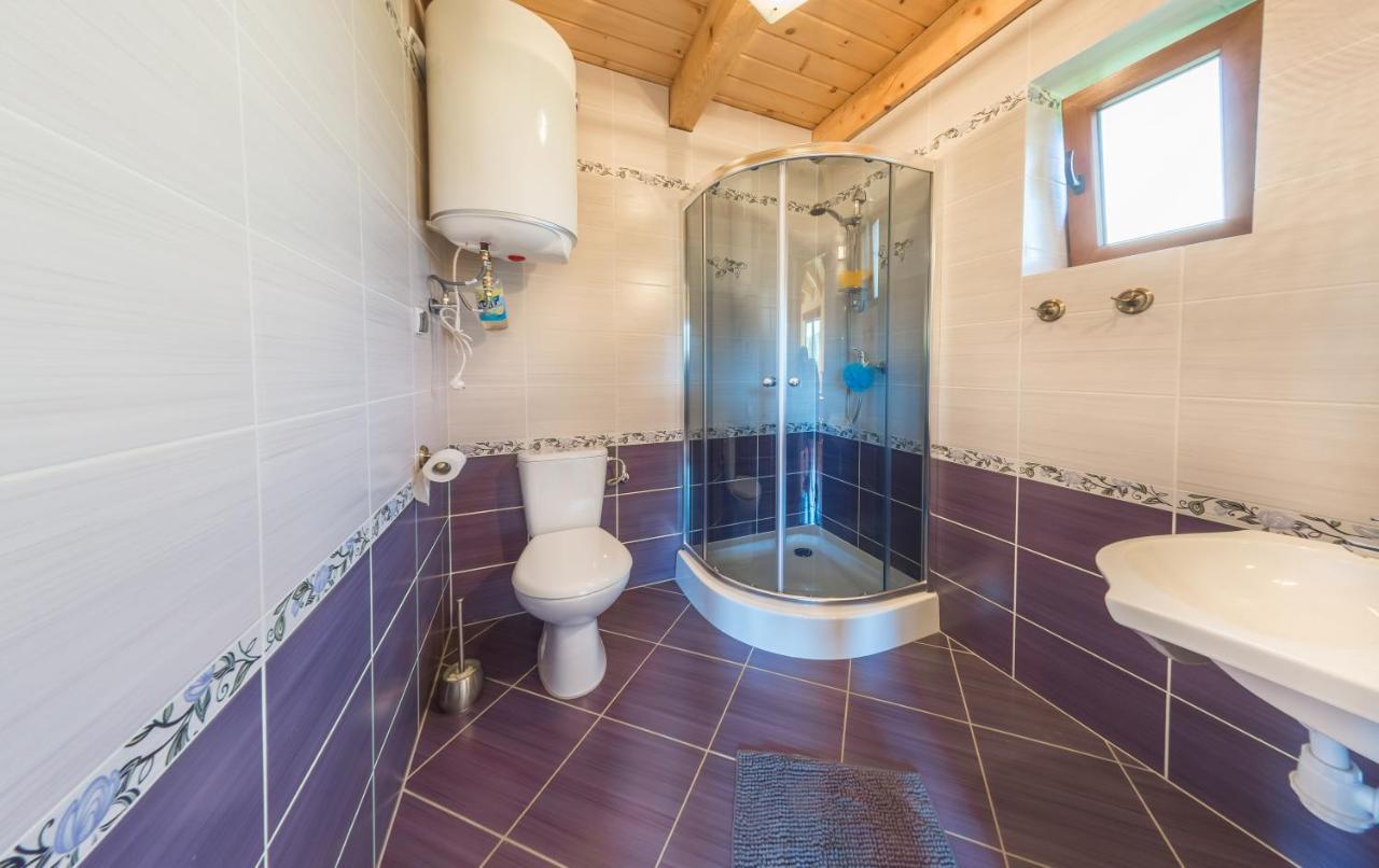 Bobrowka Villa Солина Екстериор снимка