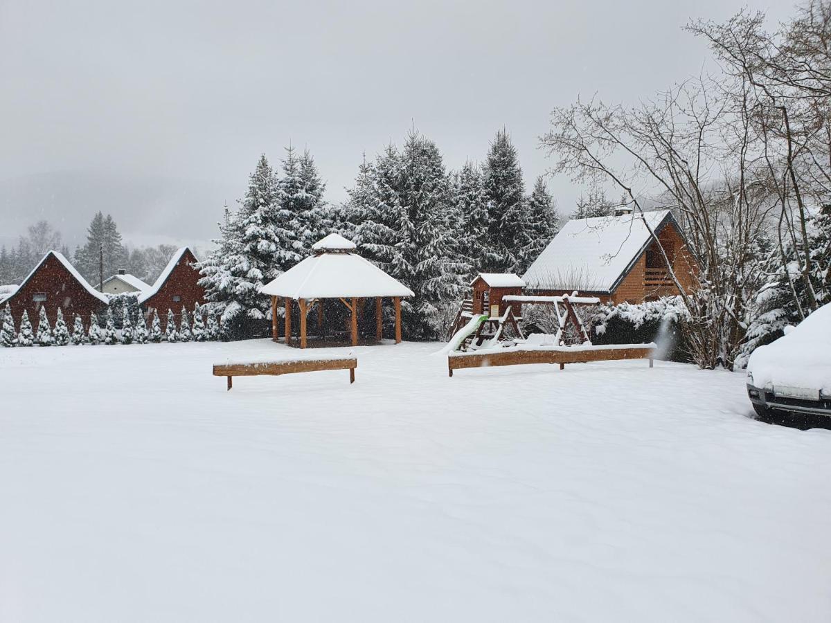 Bobrowka Villa Солина Екстериор снимка